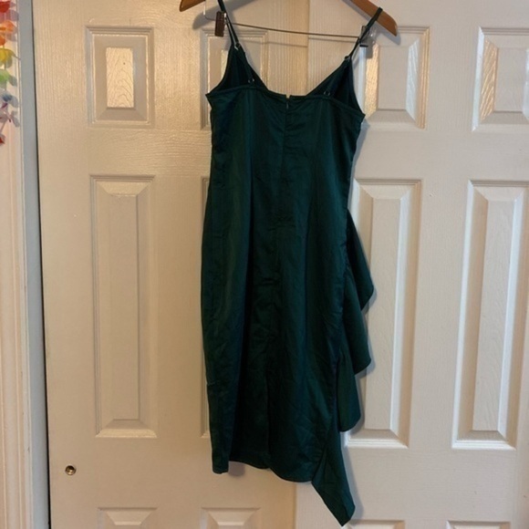 Nasty Gal Emerald Green Ruffle Midi Dress size 6 - Picture 7 of 8